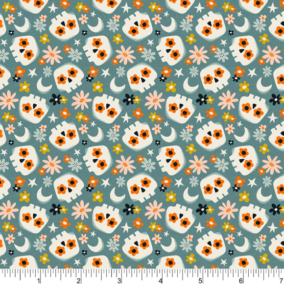 PH0682 Spooky Garden